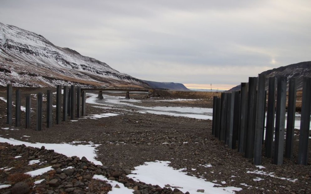 Brúarstæðið í Fjarðarhornsá