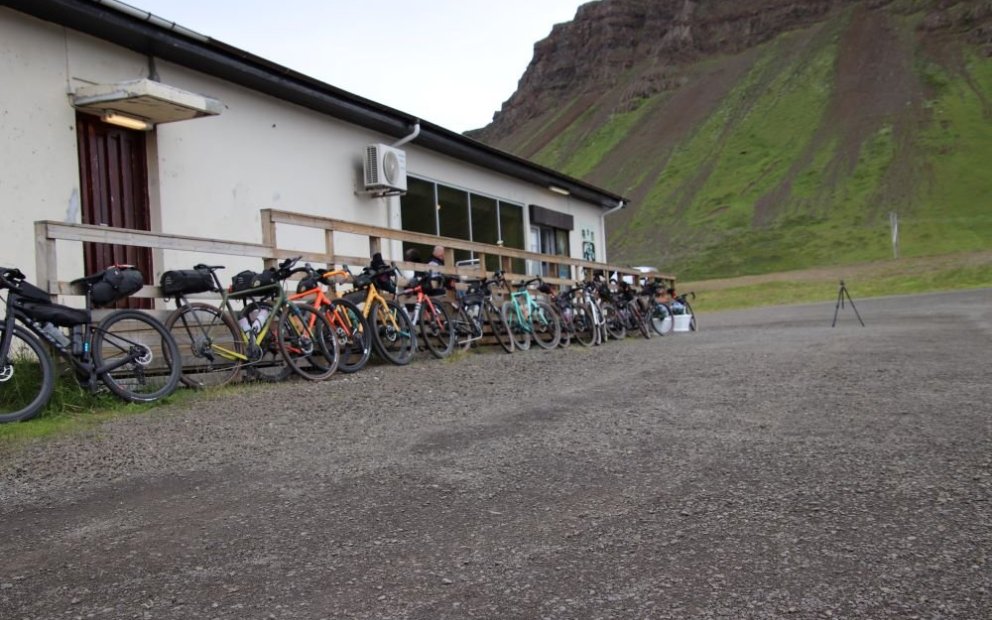 Stuðmenn sögðust aldrei hafa séð aðra eins gommu af reiðhjólum.. í myndinni Með allt á hreinu