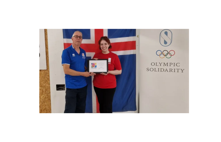 Tim Swane og Elísabet Ásdís Kristjánsdóttir, mynd Bogfimisamband Íslands